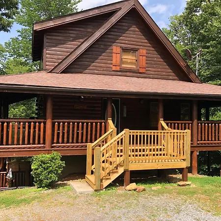 Mountaintop Cabin In Gated Resort Community